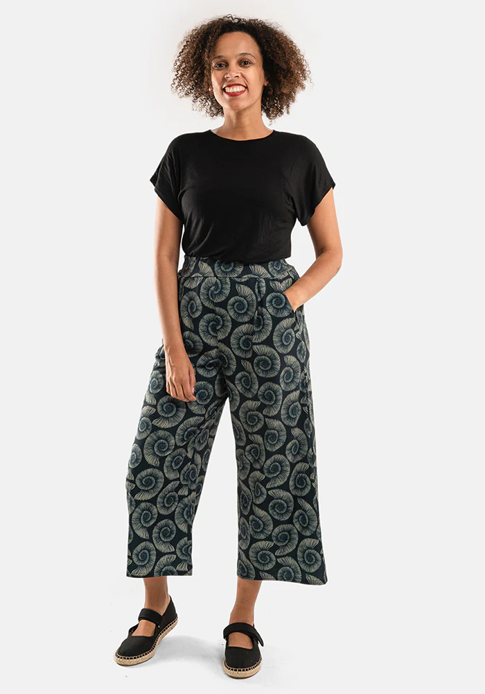 Amari Fossils Print Pull On Wide Leg Culotte Trouser - Image 4