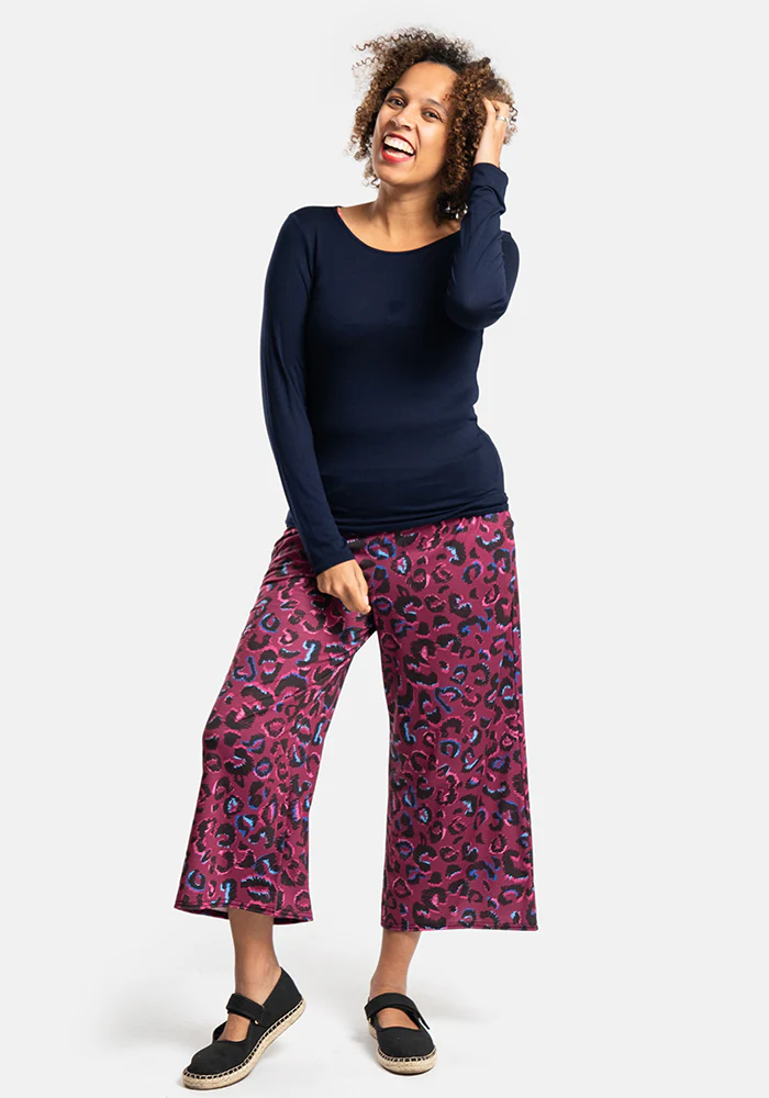 Amari Scribble Print Pull On Wide Leg Culotte Trouser - Image 4