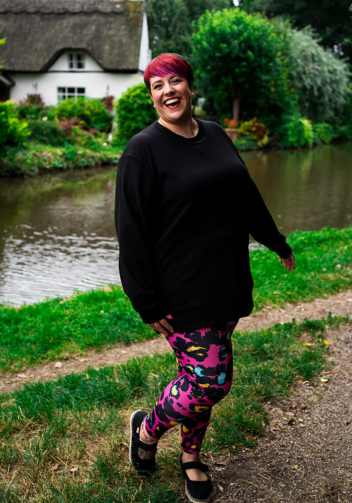 Black Longline Popsy Sweatshirt - Image 10