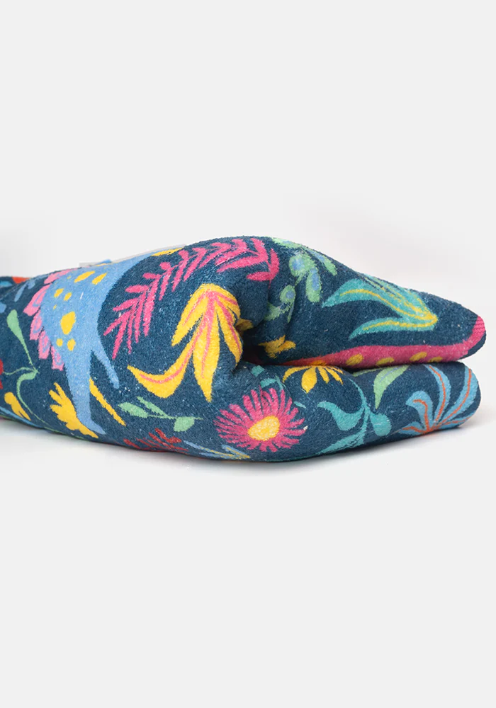 Large Dinosaur Blue Print Towel - Image 8