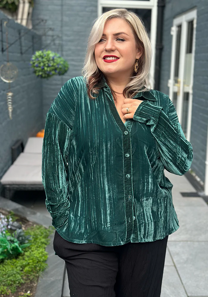 Etty Teal Velvet Plisse Shirt - Image 5