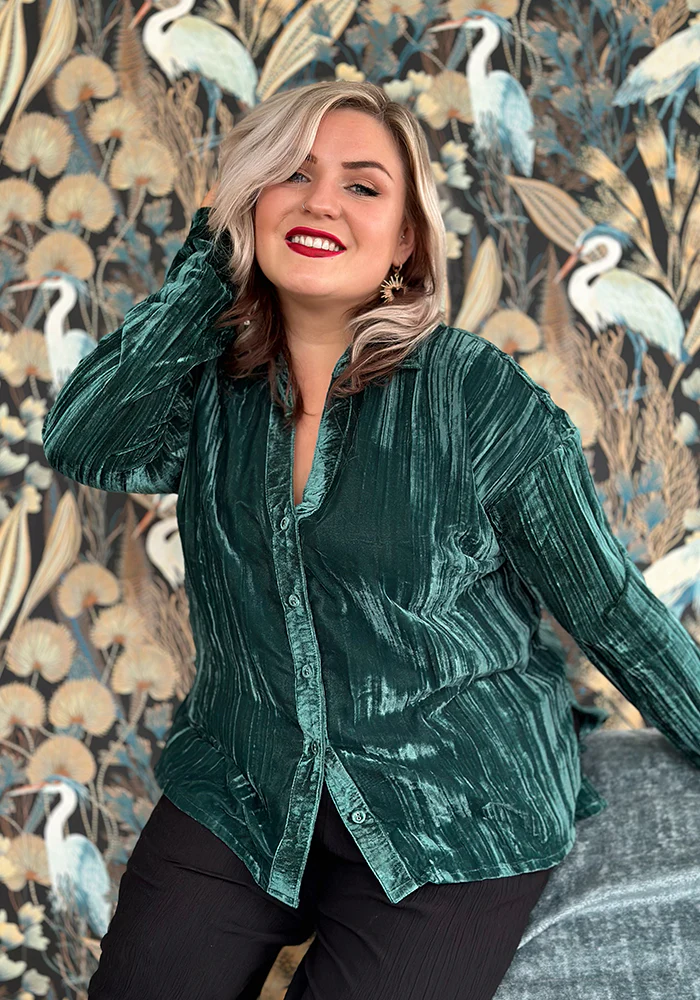 Etty Teal Velvet Plisse Shirt - Image 9