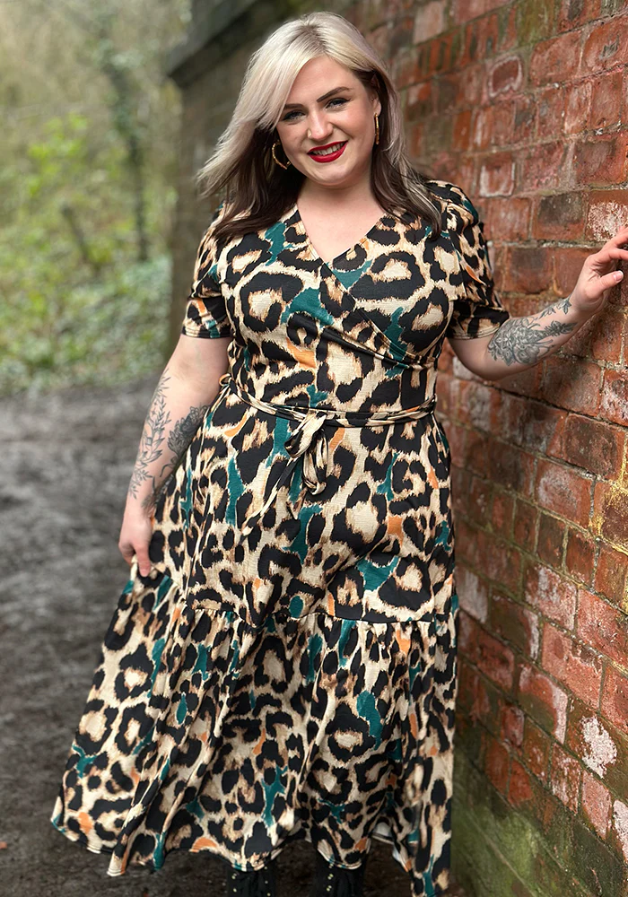 Sereena Large Scale Animal Print Midaxi Dress - Image 7